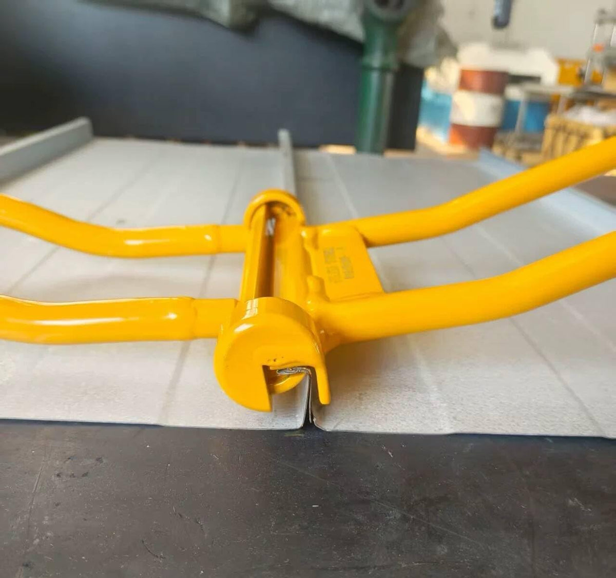 STRUXENTOOLS First Stage Hand Seamer HTSL32K5